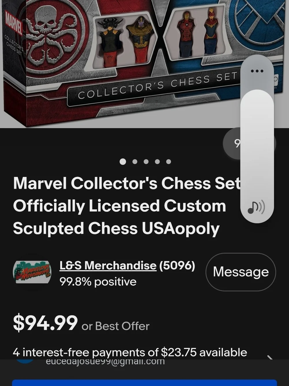 Marvel Collector's Chess Set - Red, Blue, Gray